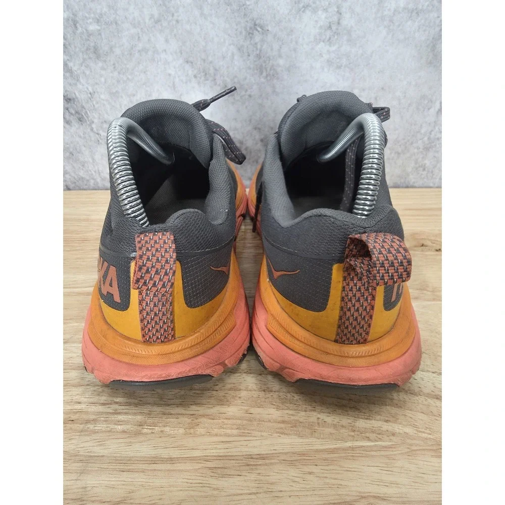Hoka One One Challenger ATR 6 Running Shoes Womens 6.5 Gray Sneakers Trainers